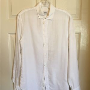 Armani white dress shirt size s. Elegant fancy